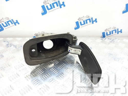 Корпус лючка бензобака для Jeep Compass 2 oe 55112780AA разборка бу