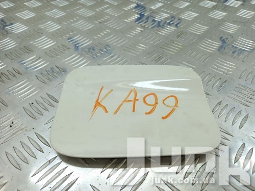 Лючок бензобака для BMW X1 E84 oe 51172993153 разборка бу