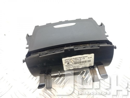 Пепельница для Mercedes x156 oe A1768100179 разборка бу