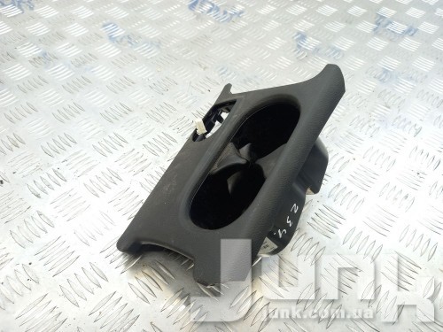 Подстаканник центральной консоли для Mercedes x156 oe A17668016109H68 разборка бу