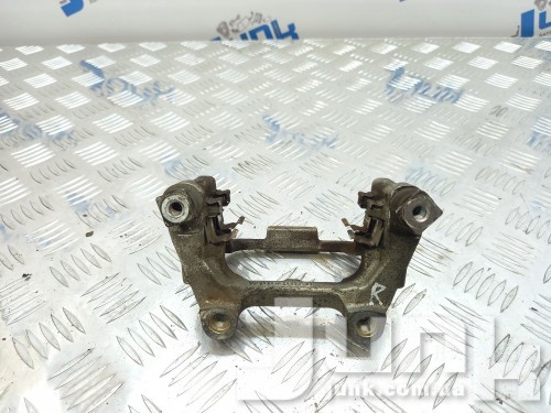 Скоба заднего суппорта правая для Вольксваген Passat B7 oe 5K0615426 запчасти бу Скоба заднего суппорта правая для Вольксваген Passat B7 oe 5K0615426 разборка бу