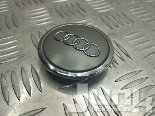 Заглушка в диск для Audi A6 C7 oe 4B0601170A разборка бу