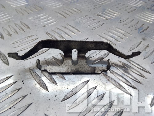 Фиксирующая пружина для BMW F30 oe 34216850853 разборка бу