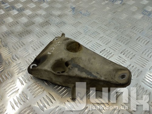 Кронштейн подушки двигателя левый для BMW X3 F25 oe 22116784823 разборка бу