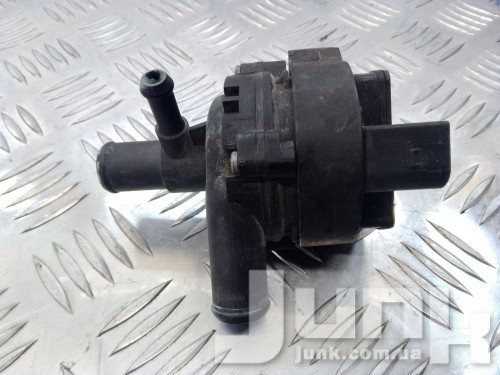 Насос системы охлаждения для Mercedes W204 oe A2048350264 разборка бу