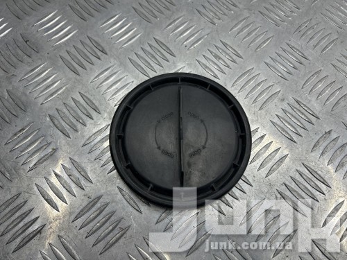 Заглушка фары для Вольксваген Tiguan I oe 15822200 запчасти бу Заглушка фары для Вольксваген Tiguan I oe 15822200 разборка бу