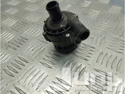 Дополнительный насос ож для Mercedes W205 oe A2048350364 разборка бу