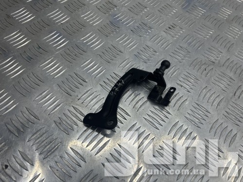 Кронштейн двигателя для Audi A4 B7 oe 03G103941E разборка бу