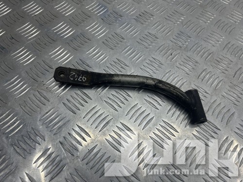 Кронштейн крепления турбины для Audi A4 B7 oe 038145535M разборка бу