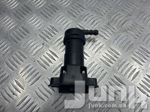 Форсунка омывателя передней левой фары для Audi A4 B6 oe 8E0955101 разборка бу
