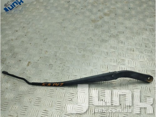 Рычаг поводок (щетко-держатель) правый для Jeep Compass 2 oe 68359566AA разборка бу