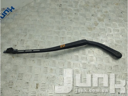 Рычаг поводок (щетко-держатель) правый для BMW E90 oe 61619449916 разборка бу