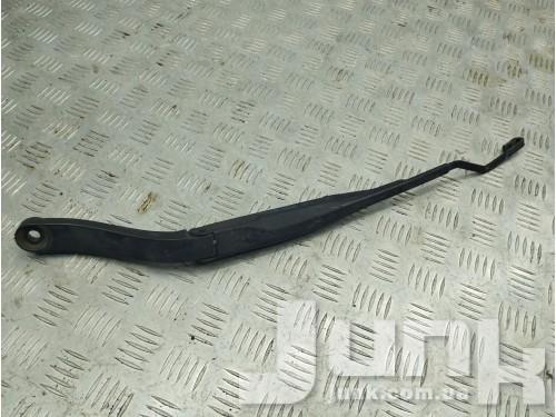 Рычаг поводок (щетко-держатель) правый для Jeep Compass 2 oe 68359567AA разборка бу