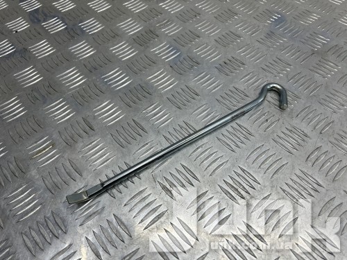 Рукоятка домкрата для Mazda 6 oe LD4737770 разборка бу