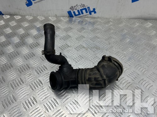 Патрубок воздушного фильтра для Opel Vectra B 1995-2002 oe 90499551 разборка бу