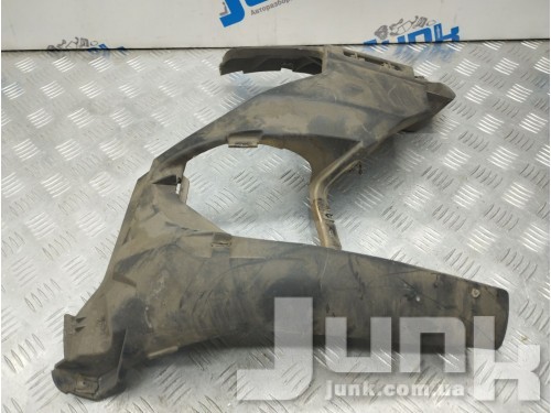 Кронштейн переднего бампера правый для BMW F07