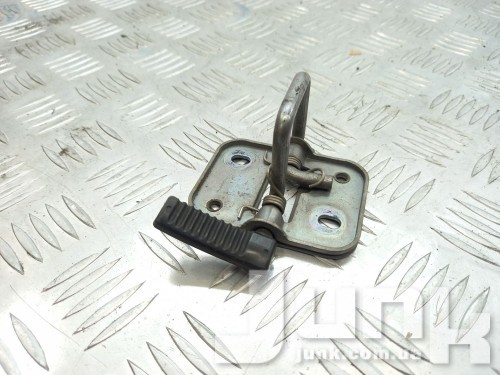 Петля замка капота для Вольксваген Golf MK7 oe 5G0823186B разборка бу