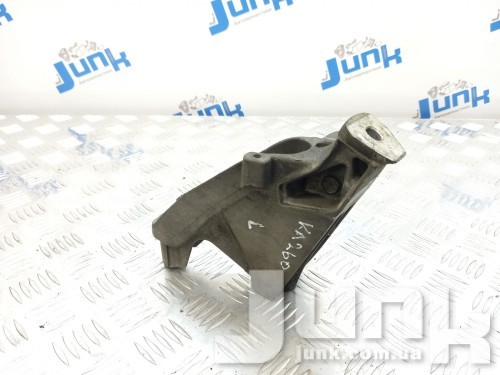 Кронштейн подушки (опоры) двигателя левой для Audi A6 C7 oe 8K0199307CC разборка бу