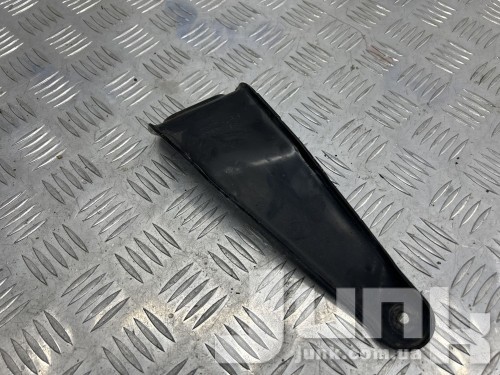 Кронштейн дополнительного  радиатора для Audi Q7 4M oe 4M0121264B разборка бу