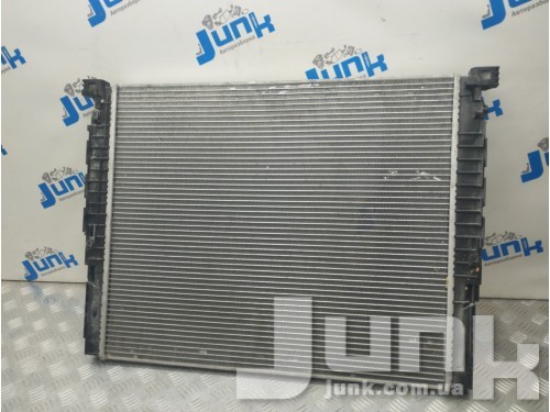 Радиатор охлаждения  двигателя для BMW 7-серия G11 2016-2022 oe 17118476010 разборка бу