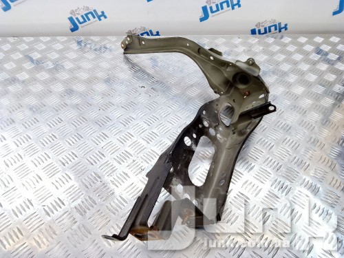 Кронштейн передней панели правый для Lexus LS 4 oe 5320250901 разборка бу