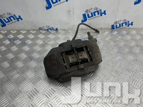 Суппорт тормозной передний правый для Lexus GS 4 oe 4773022460 разборка бу