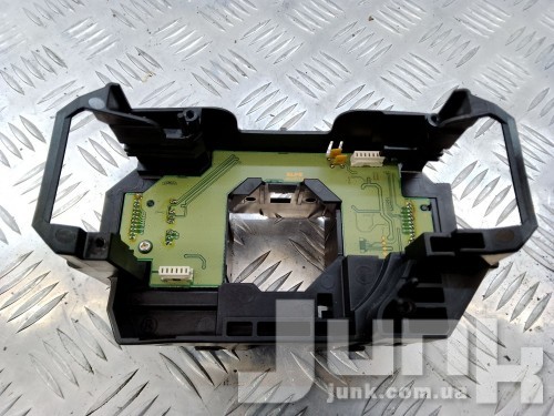 Кронштейн подрулевых переключателей для Volvo XC60 І oe 31313817 разборка бу