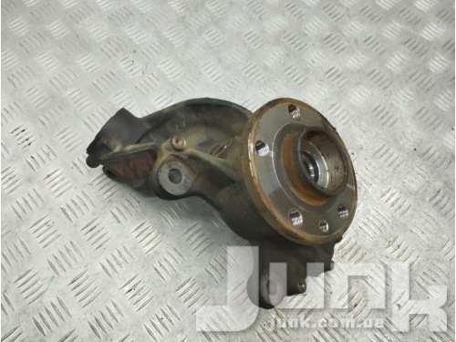 Поворотный кулак передний правый (цапфа) со ступицей в сборе для Volvo V60 I 2010-2018