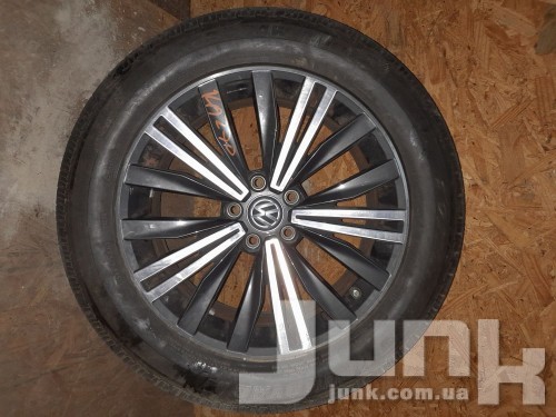 Volkswagen OEM 5NN601025L 7x18 5x112 ET43 DIA57,1 Б/У oe запчасти бу Volkswagen OEM 5NN601025L 7x18 5x112 ET43 DIA57,1 Б/У oe разборка бу
