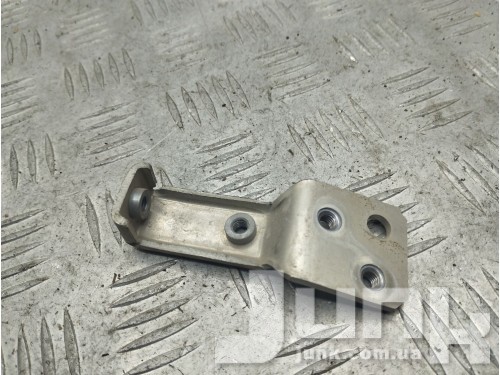 Кронштейн дополнительного  радиатора для BMW X2 F39 2017-2022 oe 51747325045 разборка бу