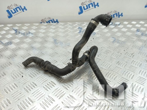 Патрубок системы охлаждения для Audi A4 (Б9)