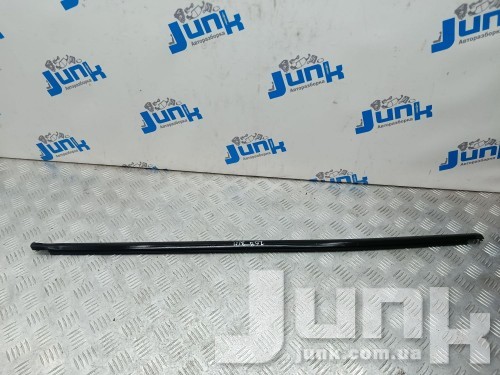 Молдинг двери задней правой для Вольксваген Golf MK7 oe 5GM839478B5AP разборка бу