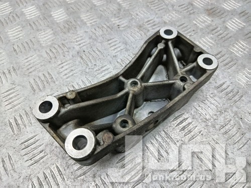 Кронштейн опоры акпп для Audi A3 8V oe 1K0199117AM разборка бу