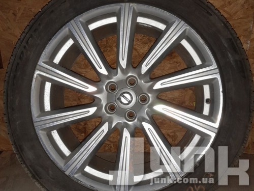 Volvo OEM 31362277 9x20 5x108 ET38,5 DIA63,4 (silver) Б/У запчасти бу Volvo OEM 31362277 9x20 5x108 ET38,5 DIA63,4 (silver) Б/У разборка бу