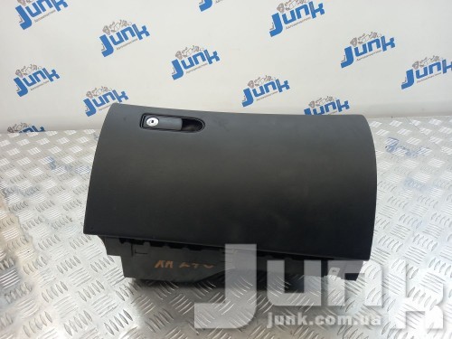 Бардачок для Mercedes W205