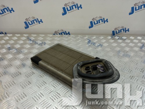 Испаритель кондиционера для Mercedes W205 oe A2058309904 разборка бу