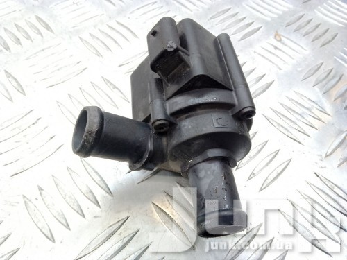 Дополнительный насос ож для Audi A3 8V oe 5Q0121599AA запчасти бу Дополнительный насос ож для Audi A3 8V oe 5Q0121599AA разборка бу