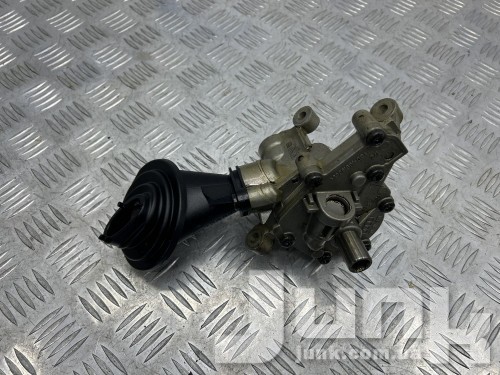Масляный насос для Audi Q7 4M oe 06E115105BA разборка бу
