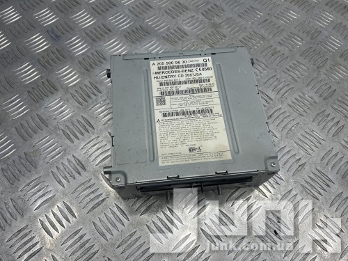 Магнитола для Mercedes W205 oe A2059009630 разборка бу