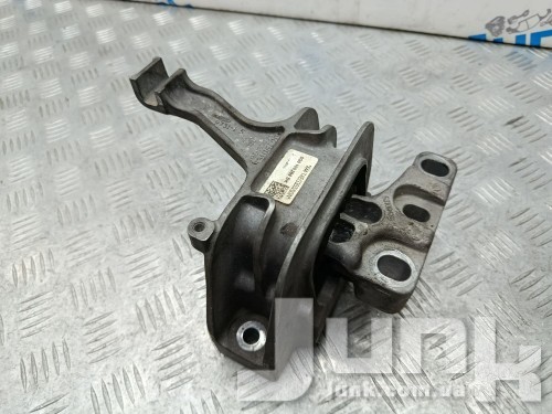 Опора двигателя для Вольксваген Golf MK7 oe 5Q0199262BK запчасти бу Опора двигателя для Вольксваген Golf MK7 oe 5Q0199262BK разборка бу