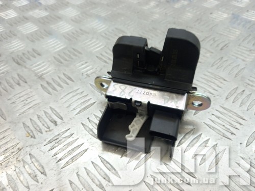 Замок крышки багажника для Вольксваген Golf 7 Alltrack (2017-2019) oe 5G0827505C9B9 разборка бу