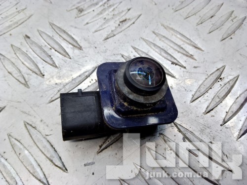 Камера заднего вида для Land Rover Range Rover Evoque oe LR040760 разборка бу