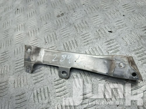 Кронштейн переднего бампера левый для BMW F10