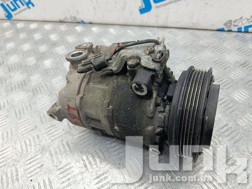 Компрессор кондиционера для Mercedes C117 CLA oe A0038304460 разборка бу
