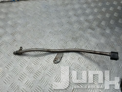 Маслозаливная трубка для Mercedes C117 CLA oe A2463700384 разборка бу