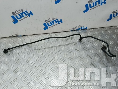 Трубка системы охлаждения для Mercedes C117 CLA oe A2465010325 разборка бу