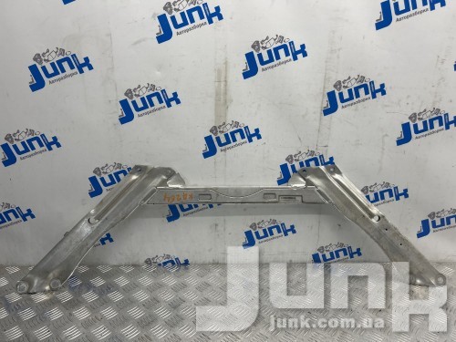 Распорка  передних стоек для BMW 7-серия G11 2016-2022 oe 51617453800 разборка бу