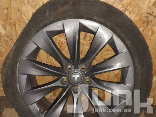 Tesla OEM 1027244-00-B 9x20 5x120 ET35 DIA64,1 Б/У запчасти бу Tesla OEM 1027244-00-B 9x20 5x120 ET35 DIA64,1 Б/У разборка бу