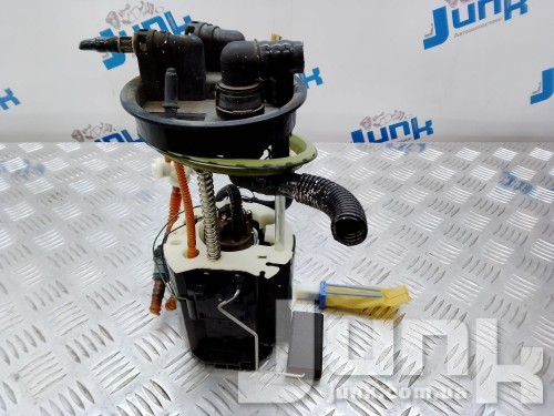 Топливный насос (модуль в сборе) для Volvo XC60 І oe 31372883 разборка бу