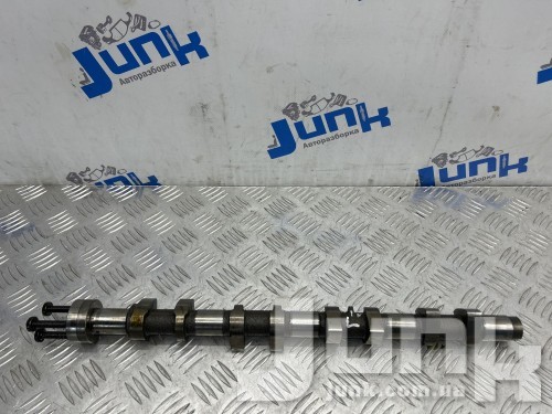 Распредвал впускной левый для Land Rover Range Rover IV (L405) 2012-2021 oe LR019892 разборка бу